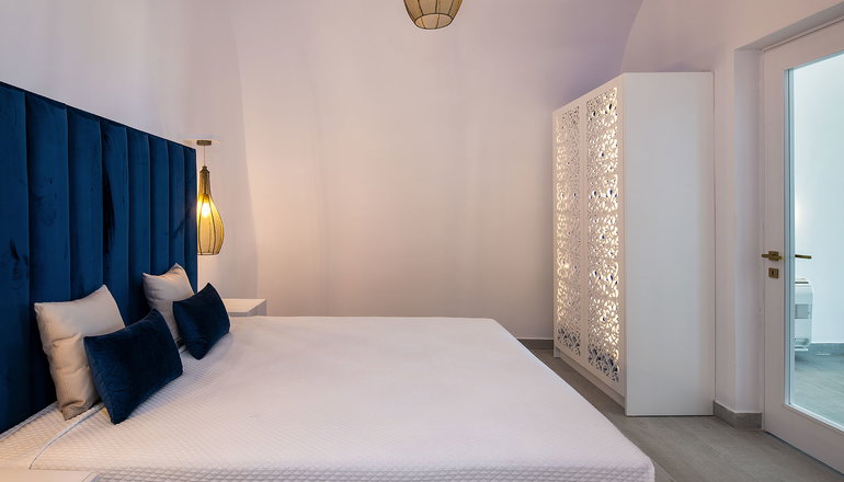 Palm Island Suites