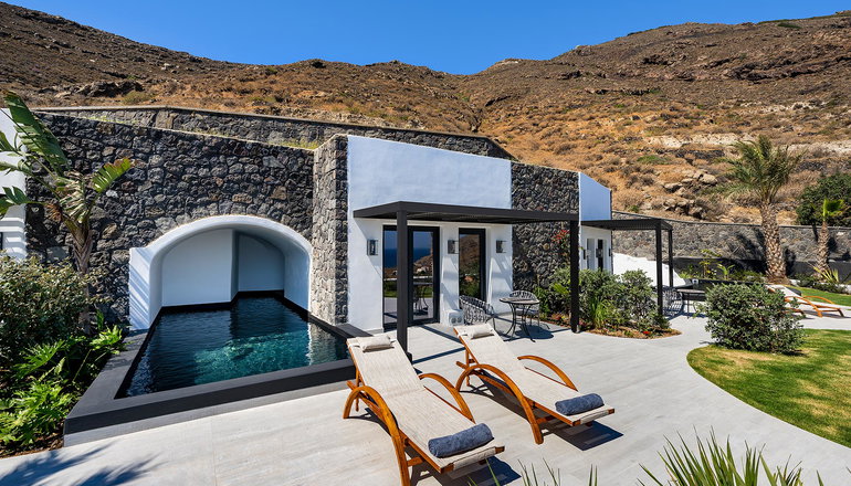 Palm Island Suites