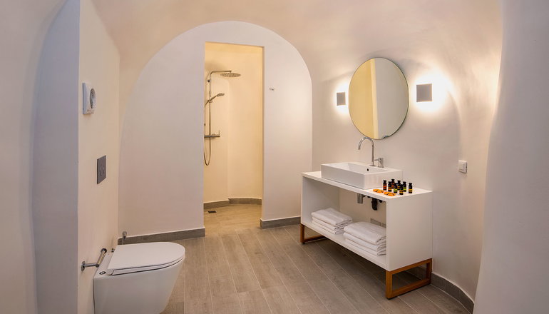 Palm Island Suites