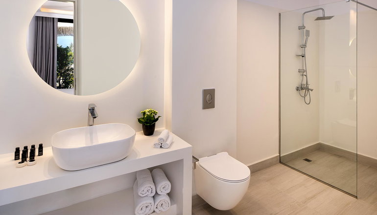 Palm Island Suites