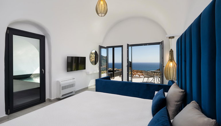 Palm Island Suites