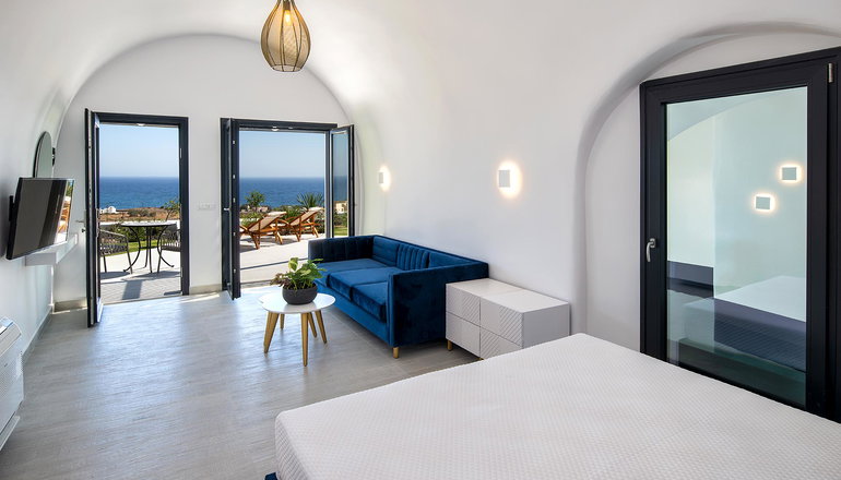 Palm Island Suites