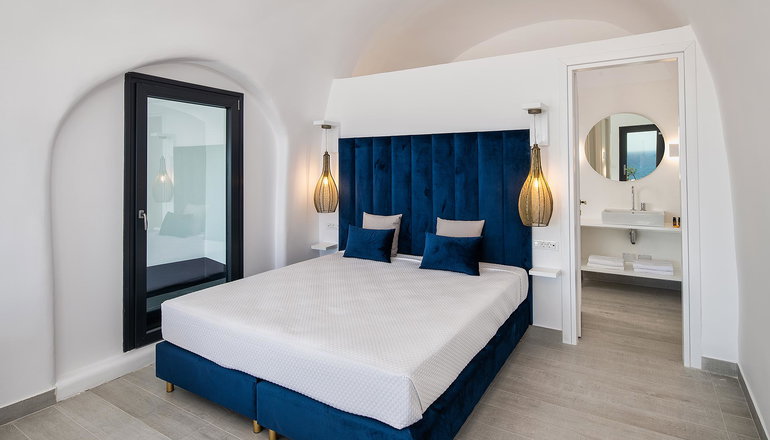 Palm Island Suites