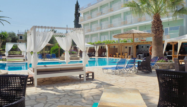 Paloma Blanca Hotel