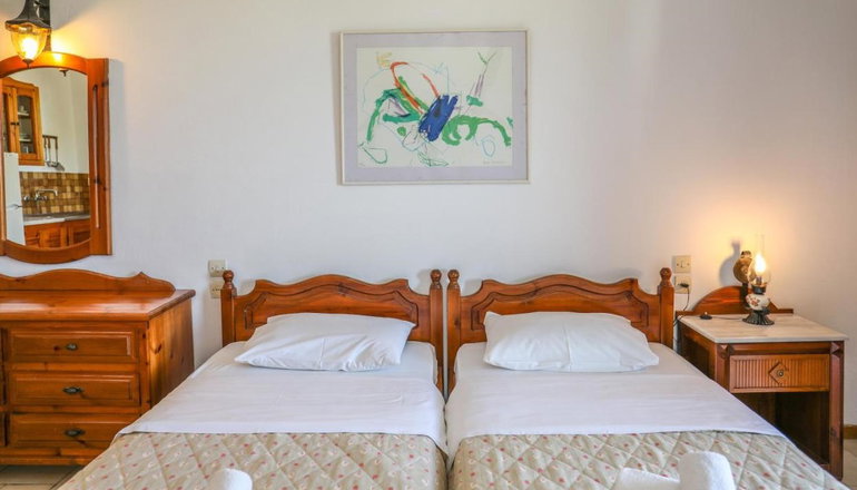 Pandora Studios & Apartments - Κολιός, Σκιάθος