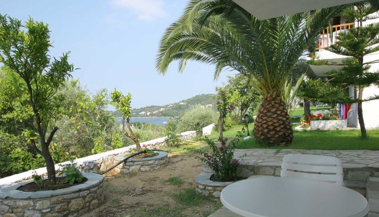 Pandora Studios & Apartments - Κολιός, Σκιάθος