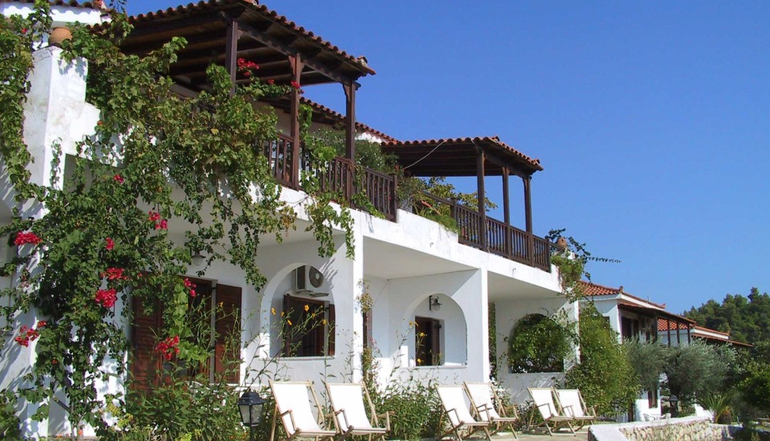 Pandora Studios & Apartments - Κολιός, Σκιάθος