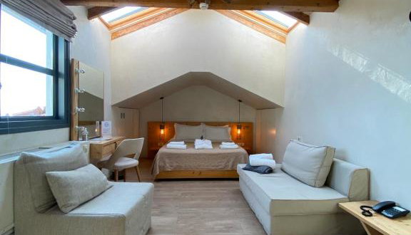 Panellinion Luxury Rooms