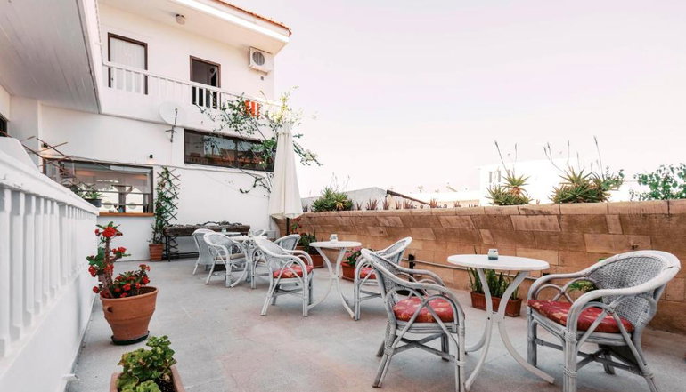 Panorama Gennadi Guest House & Bistrot
