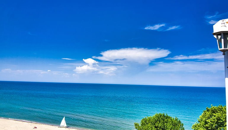 Panorama Suites & Spa