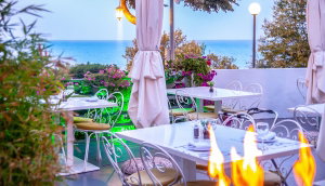 Panorama Suites & Spa
