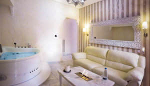 Panorama Suites & Spa