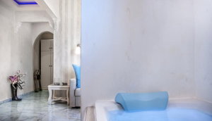 Panorama Suites & Spa
