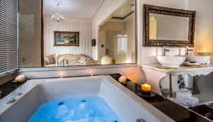 Panorama Suites & Spa