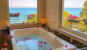 Panorama Suites & Spa