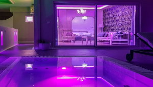 Panorama Suites & Spa