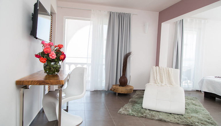 Pantokrator Hotel - Μπαρμπάτι, Κέρκυρα