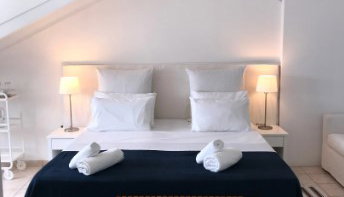 Paradisos Guesthouse - Άγιοι Πάντες, Γαλαξίδι