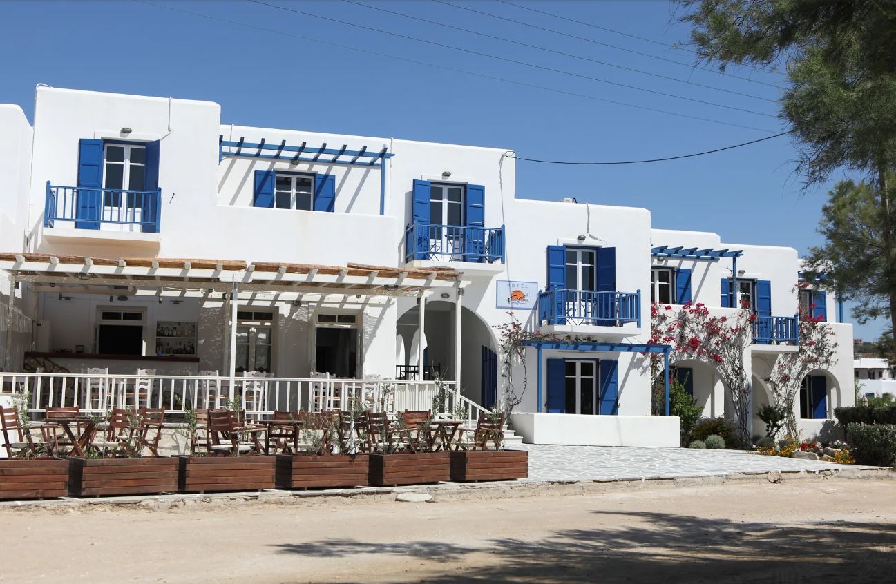 Paros Inn Seafront - Λογαράς, Πάρος