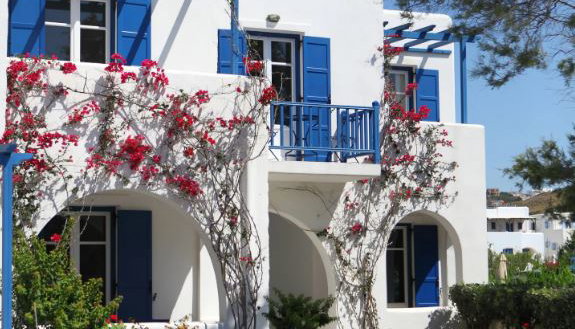 Paros Inn Seafront - Λογαράς, Πάρος