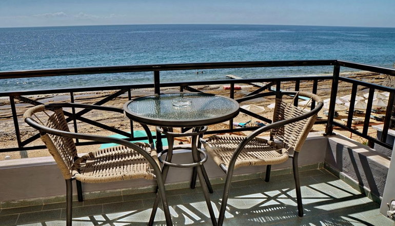 Pebble Beach Hotel