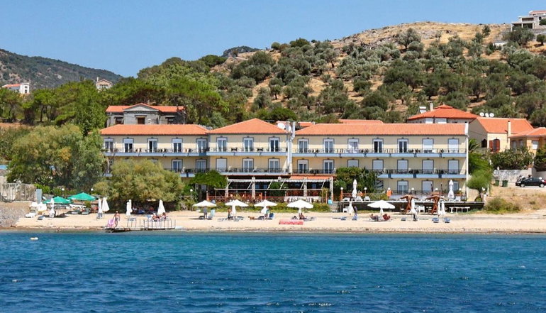 Pebble Beach Hotel