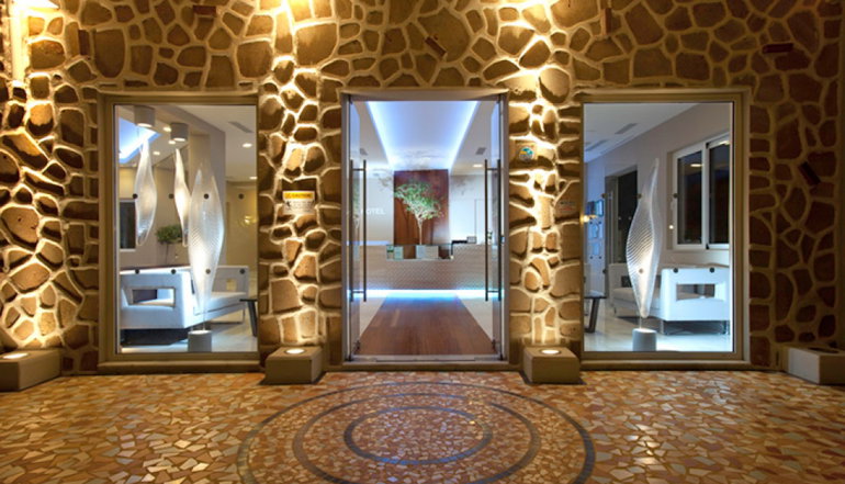 Pefkos Beach Hotel
