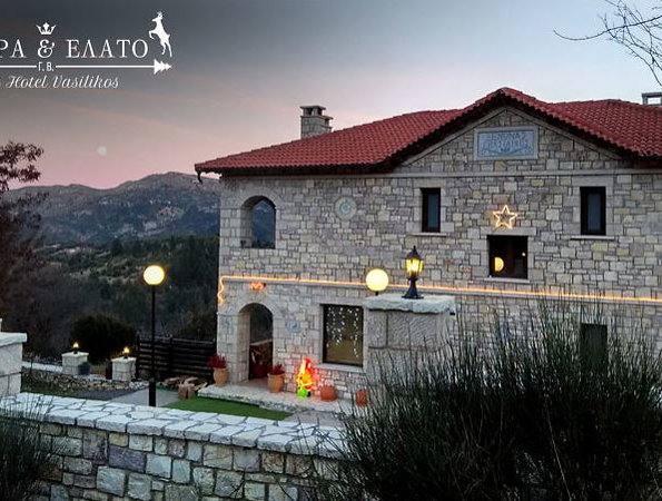 Petra & Elato Art Hotel