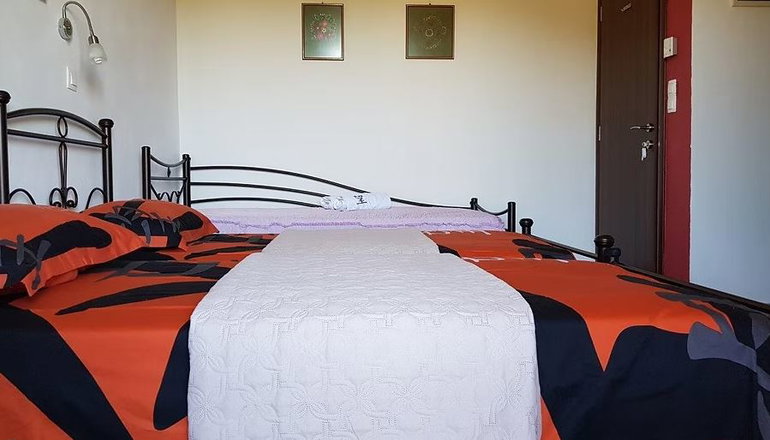 Petra & Elato Art Hotel