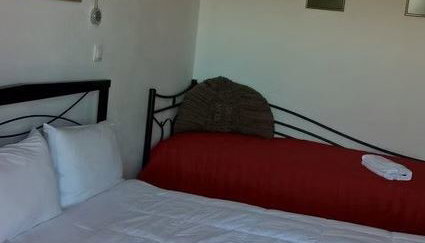 Petra & Elato Art Hotel