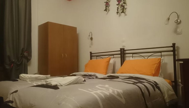 Petra & Elato Art Hotel