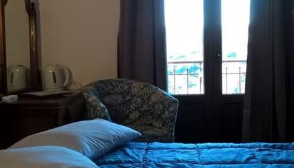 Petra & Elato Art Hotel