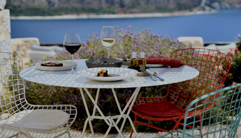 5* Petra & Fos Hotel - Οίτυλο, Μάνη