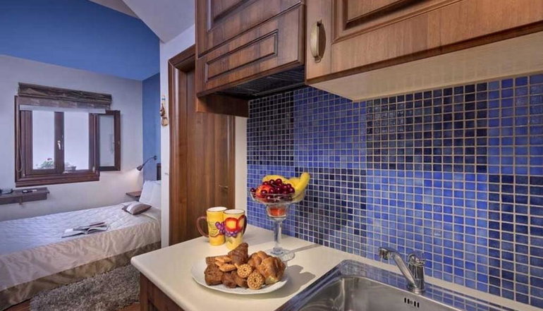 Petradi Hotel