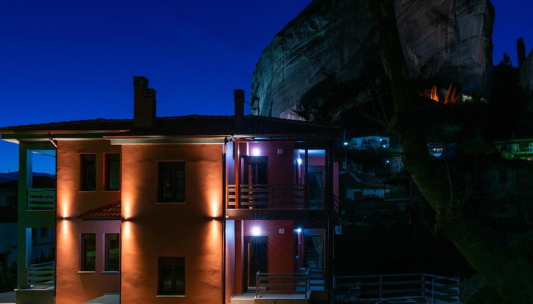 Elia Deluxe Accommodation