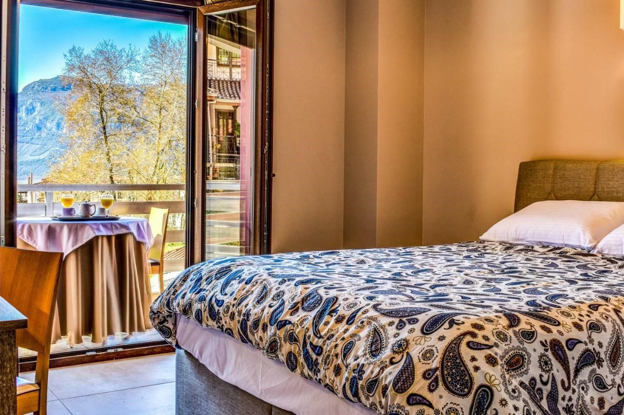 Elia Deluxe Accommodation - Καλαμπάκα
