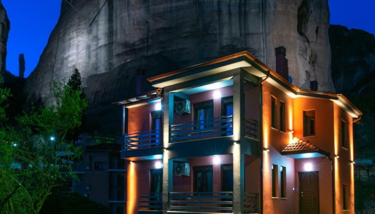 Elia Deluxe Accommodation