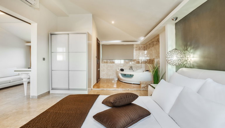 4* Philoxenia Spa Hotel