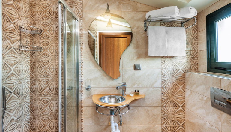 4* Philoxenia Spa Hotel
