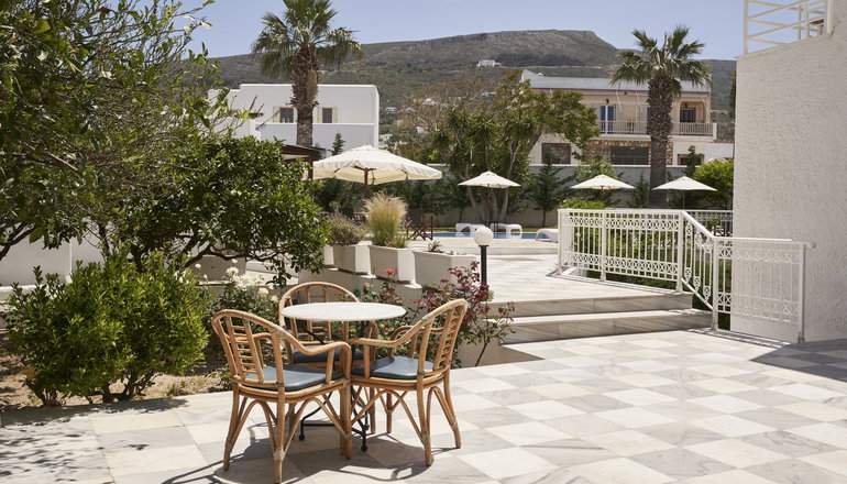 Polos Hotel - Παροικιά, Πάρος
