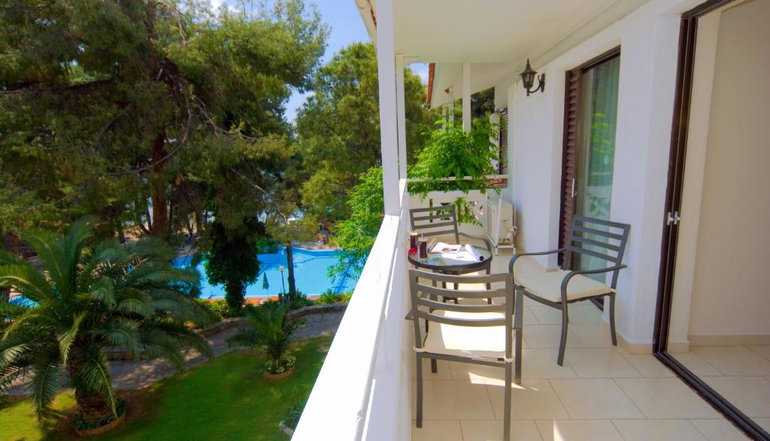 Porfi Beach Hotel - Νικήτη, Χαλκιδική