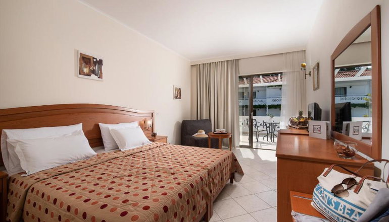 Porfi Beach Hotel - Νικήτη, Χαλκιδική
