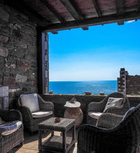 4* Porto Mani Suites
