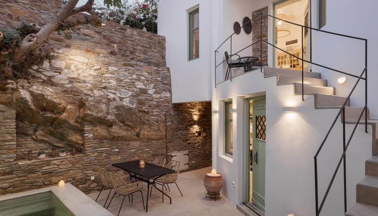 Porto Sereno Andros Suites - Υδρούσα, Άνδρος