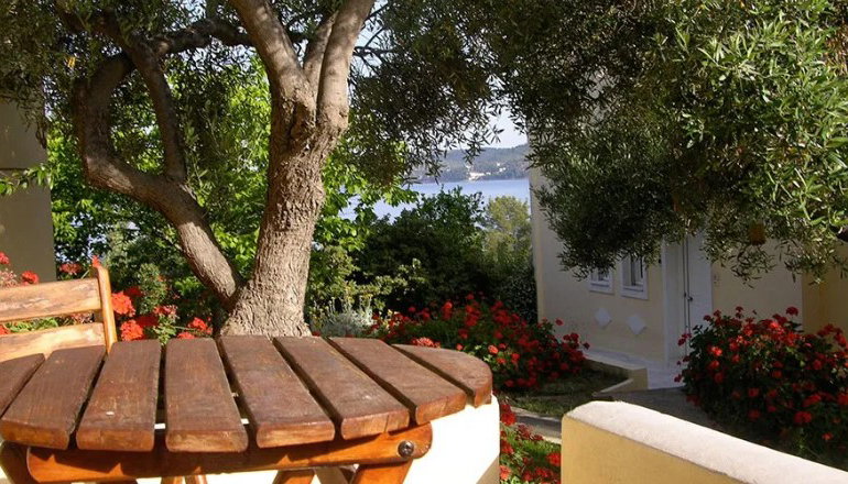 Porto Valitsa - Παλιούρι, Χαλκιδική