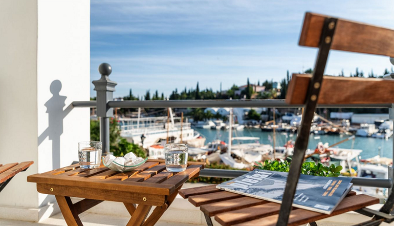 Porto Vecchio Luxury Suites Spetses