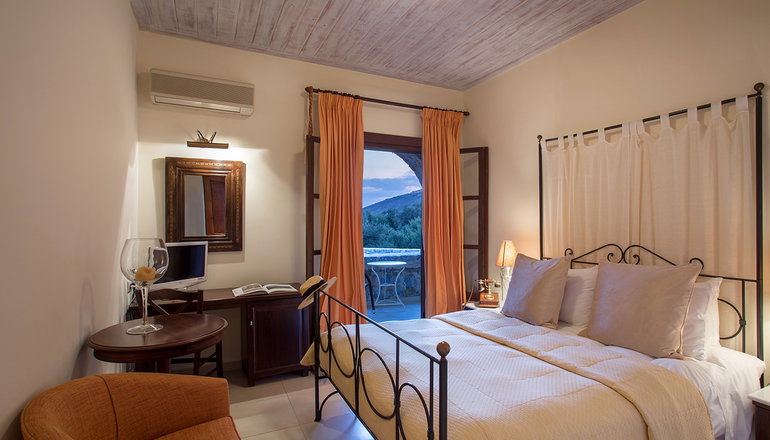 Porto Vitilo Boutique Hotel - Οίτυλο, Μάνη