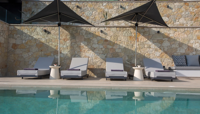 Pothos | Afroditi Villas Collection