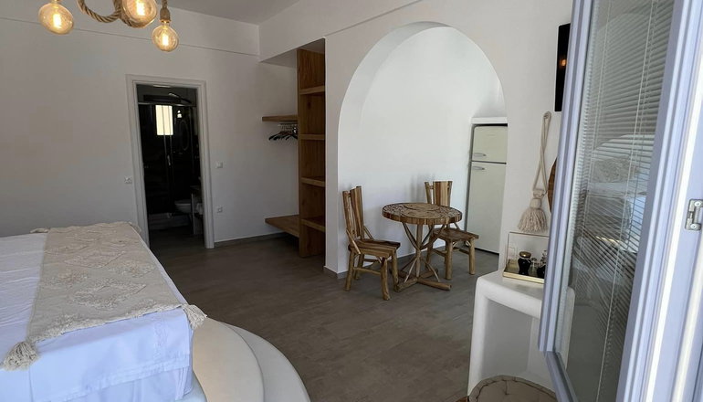 Provenzo Apartments & Suites - Πέρα Γιαλός, Αστυπάλαια