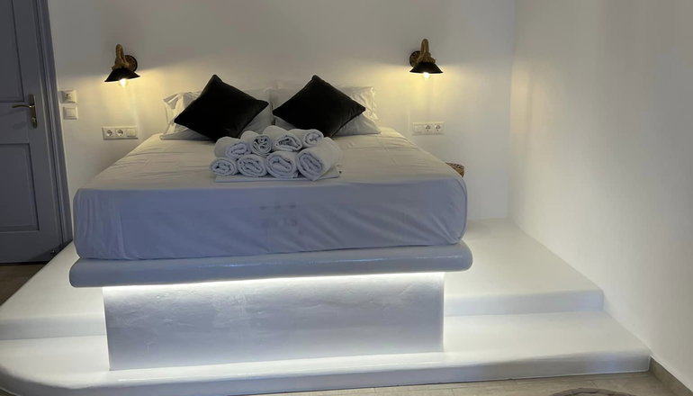 Provenzo Apartments & Suites - Πέρα Γιαλός, Αστυπάλαια